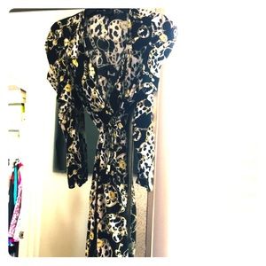 Black White and gold Topshop wrap dress